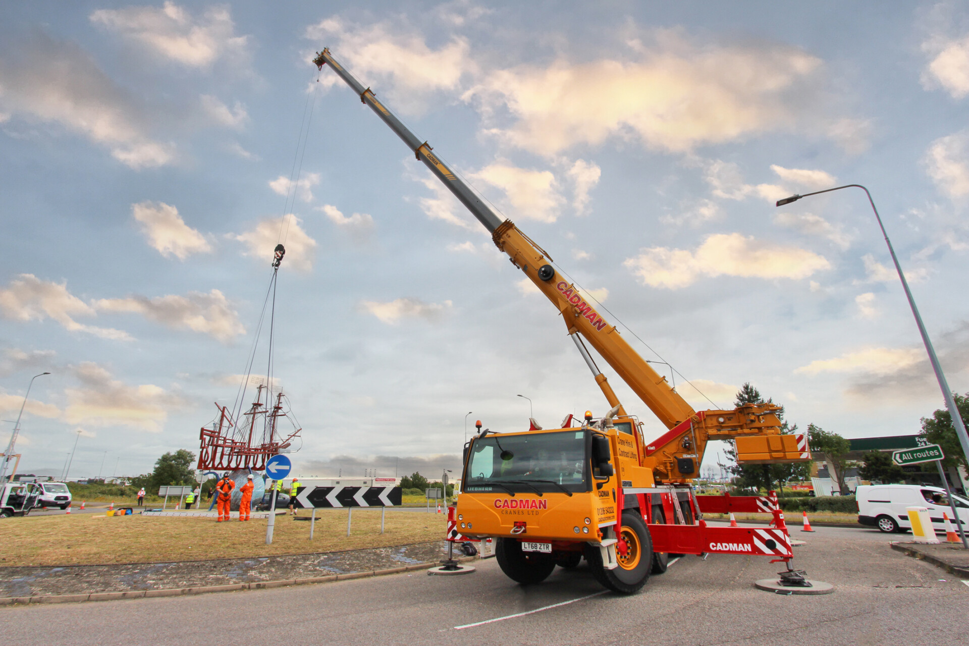 Mobile Crane Hire in Essex & East Anglia Cadman Cranes
