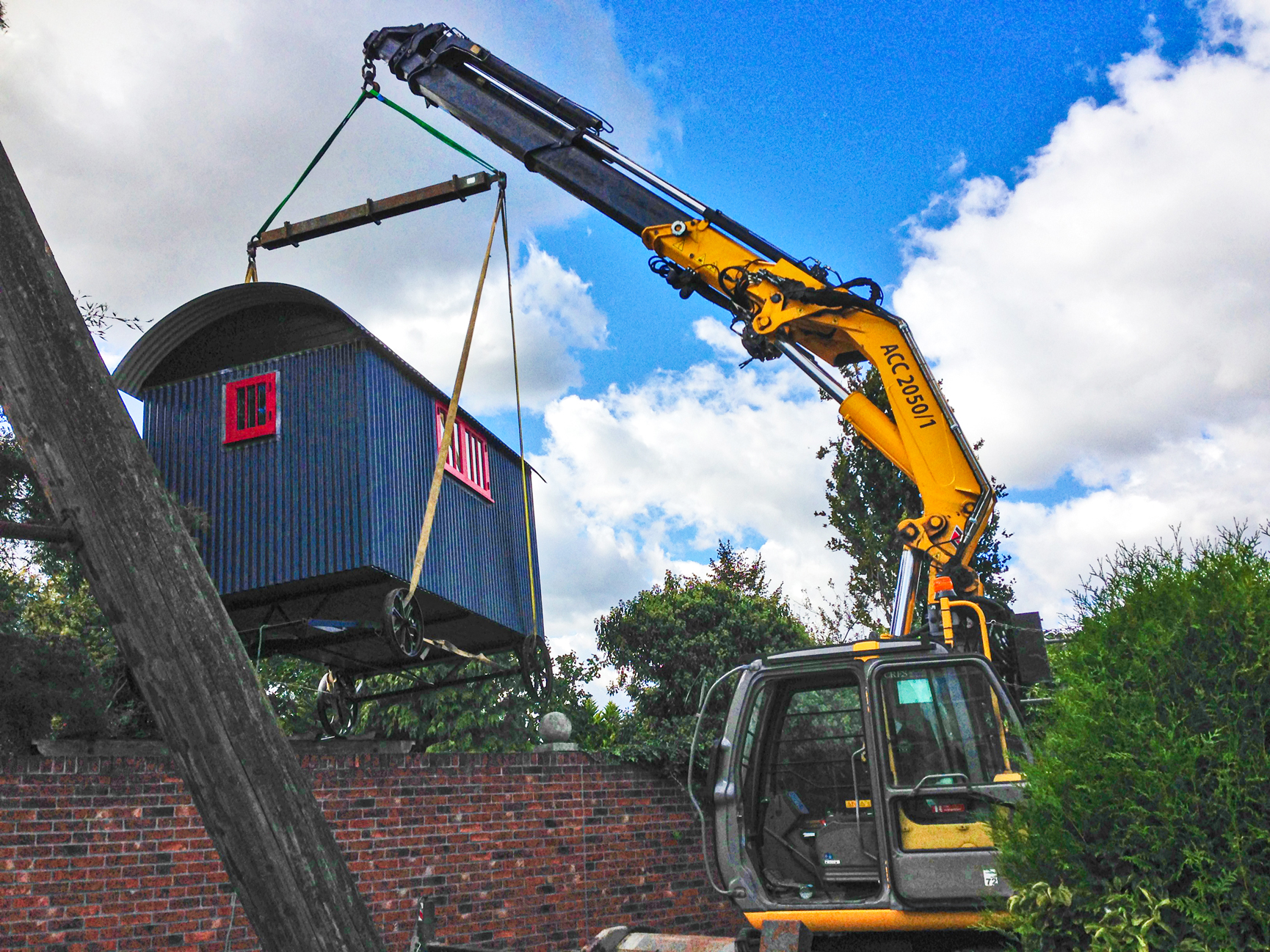 Hot Tub Crane Hire Boat Cranes Caravan Installation