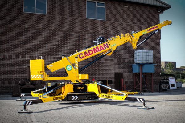 4 tonne spider crane with hydraulic boom
